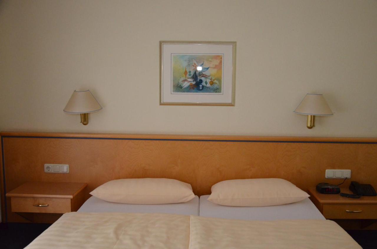 Kurparkhotel Das Kleinod Μπαντ Κίσινγκεν Εξωτερικό φωτογραφία